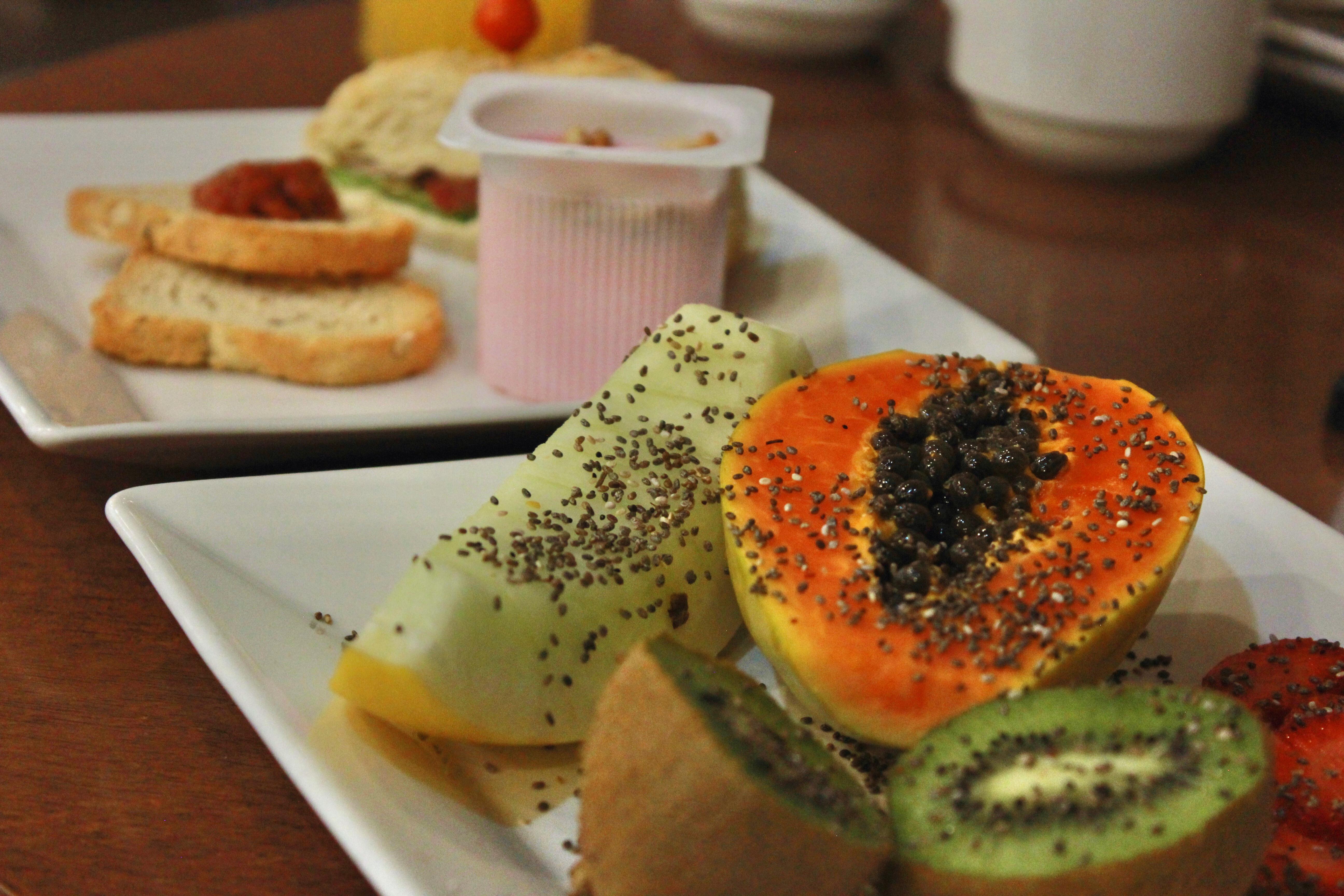 Gontijo Inn Hotel Итажуба Экстерьер фото Chia seeds sprinkled on fruit